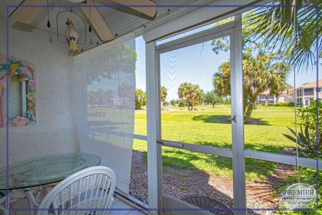 Foto del edificio - TURTLE LAKE **GOLF COURSE VIEWS ** 1 BEDS / 1 BATH ** 1st FLOOR**FURNISHED SEASONAL**