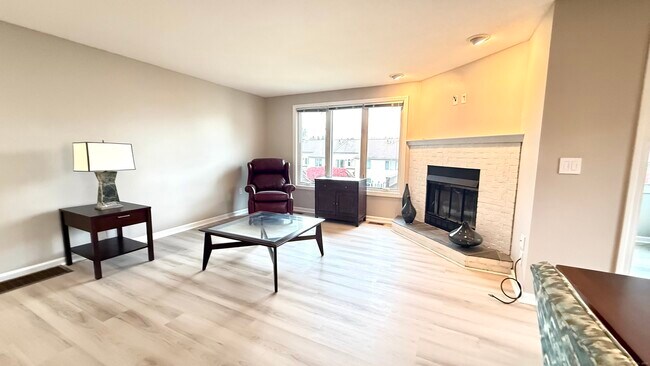 Foto del edificio - 20 Arthur Dr