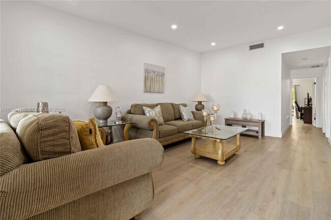 Foto del edificio - 12241 SW 24th Terrace