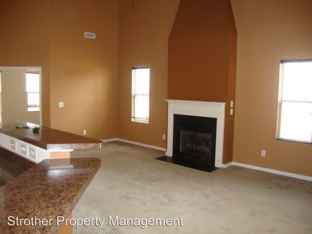 Building Photo - 89 Sedgefield Ln