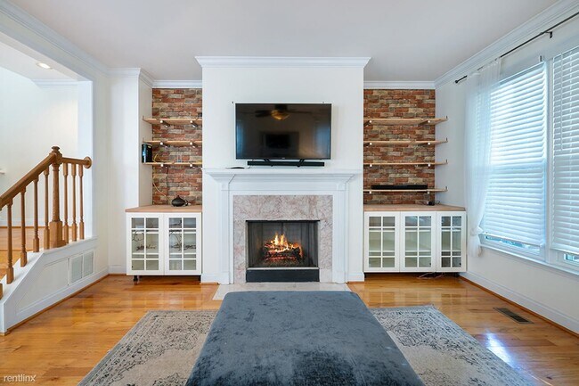 Building Photo - 1 br, 1 bath House - 997 Lena St NW Gorgeo...