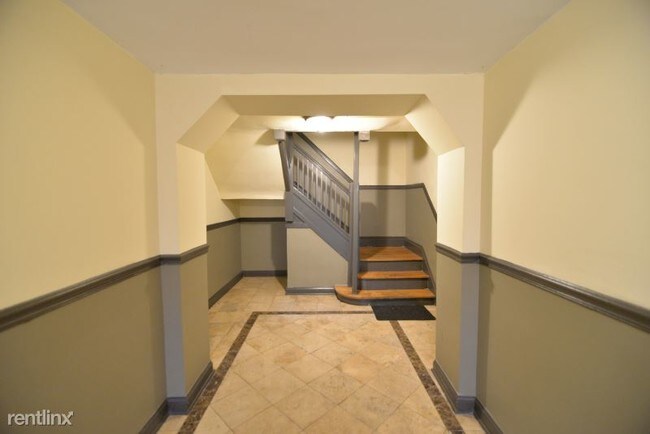 Foto del edificio - 7152 S Cornell Ave