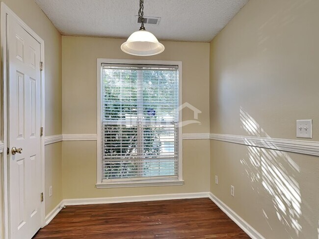 Foto del edificio - 5 Stemson Way