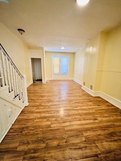 Foto del edificio - 3050 N Sydenham St