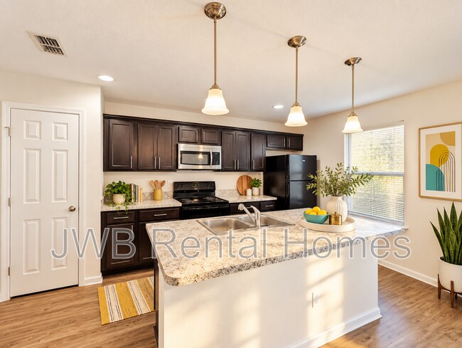 Foto del edificio - 4587 Shelby Ave