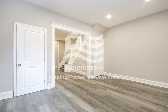 Building Photo - 6228 N 18th St