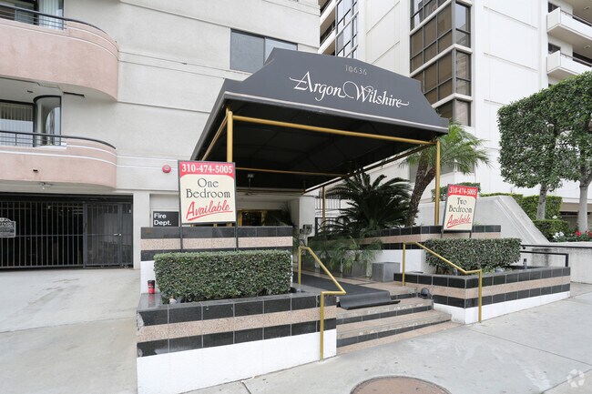 The Argon Wilshire Apartments Los Angeles Ca Apartments Com