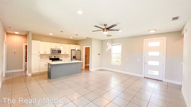 Foto del edificio - 4 br, 2 bath House - 1804 Hudson Ct