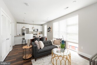 Building Photo - 45 W Haines St