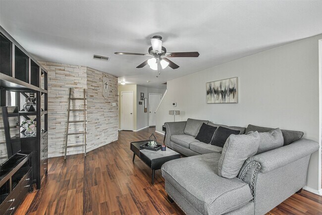 Foto del edificio - 11735 Pebble Sands Dr