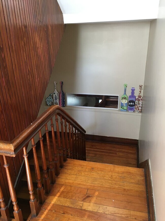 Foto del edificio - 2314 Ravine St