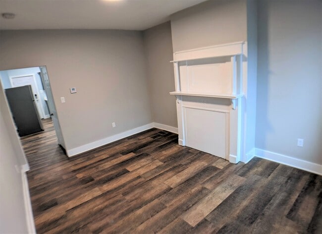 Living Room Entrance - 4826 Dearborn St
