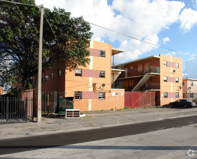 Liberty City 61st St Alquileres en Miami, FL