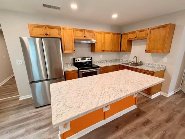 Foto del edificio - 1360 Peavy Cir