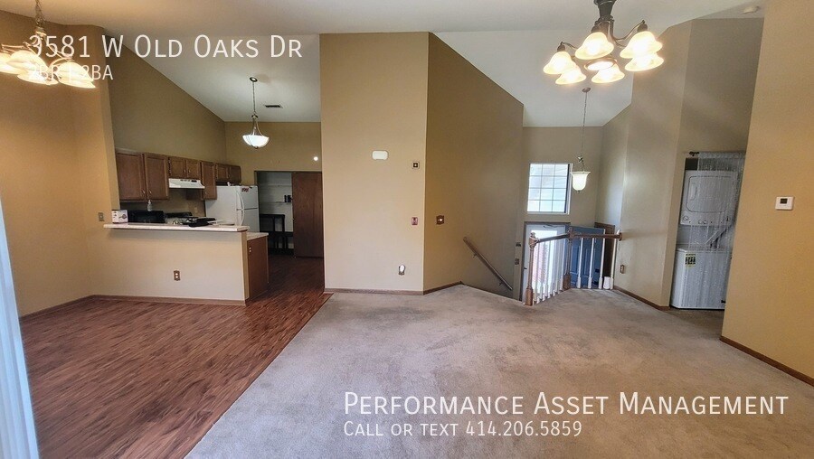 Primary Photo - 2 Bedroom Condo