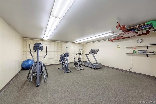 Building Photo - 98-288 Kaonohi St