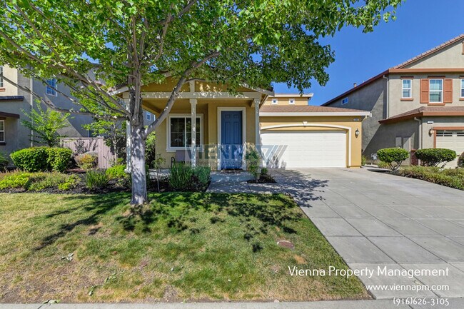 Building Photo - Gorgeous home in West Roseville's Gated Wo...