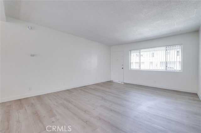 Foto del edificio - 3430 Elm Ave