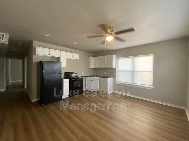 Foto del edificio - 2317 NW 12th St