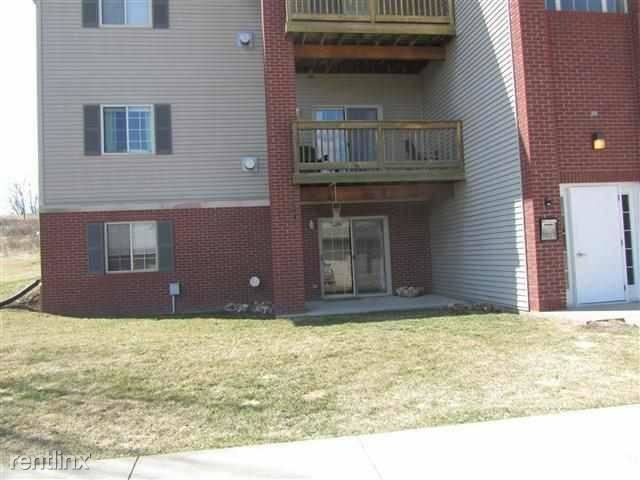 Building Photo - 2 br, 1 bath  - 2262 Holiday Rd # 1