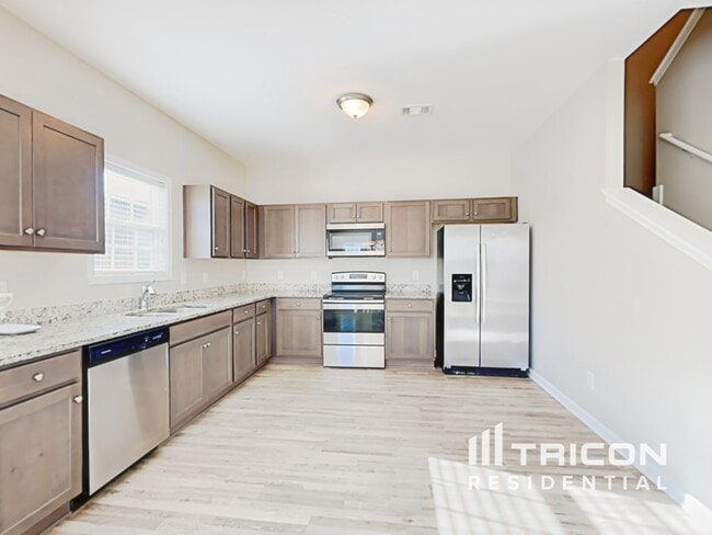 Building Photo - 4131 Effie Seward Dr