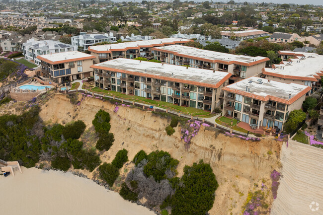 Foto del edificio - Del Mar Shores