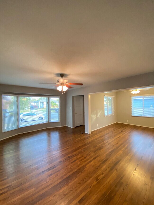 Foto del edificio - 2728 Freckles Rd