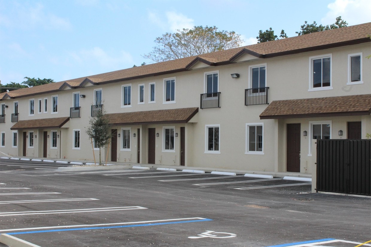 Foto del edificio - 25000 SW 134th Ave