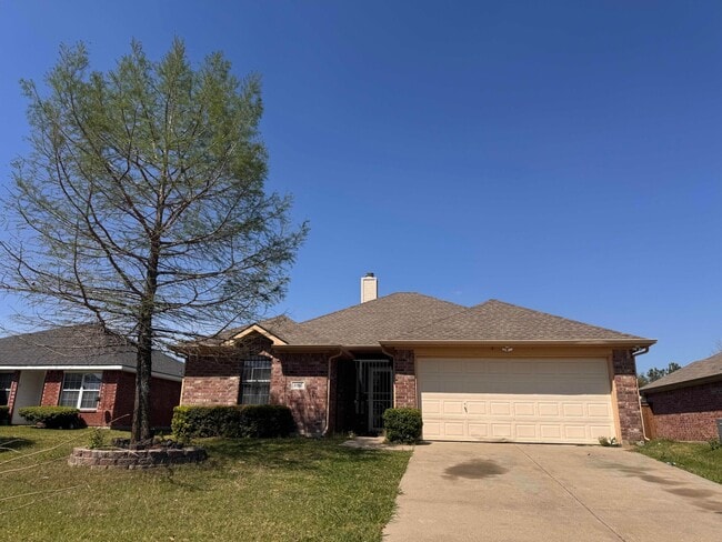 Building Photo - 10917 Spring Grove Dr