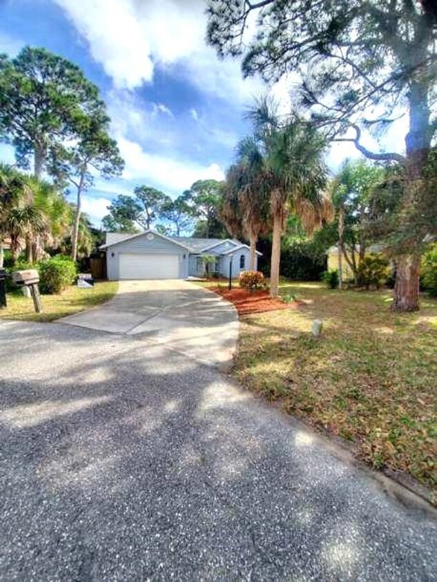 Foto principal - Nokomis, FL 3BR/2BA/2CG SFH in Laurel Pines