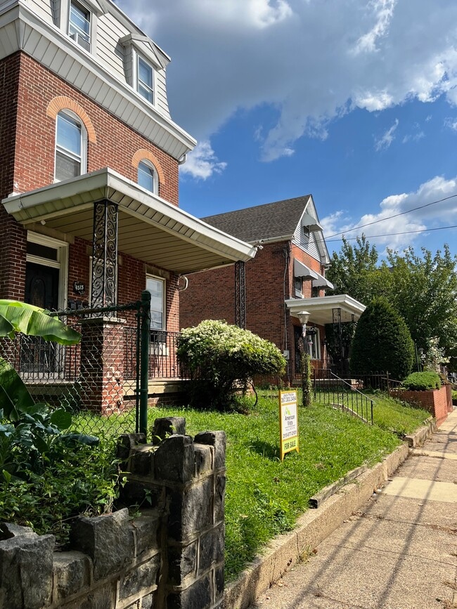 Building Photo - 4515 Comly St