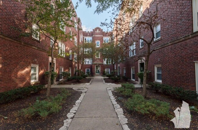 Foto del edificio - 3244 N Clifton Ave