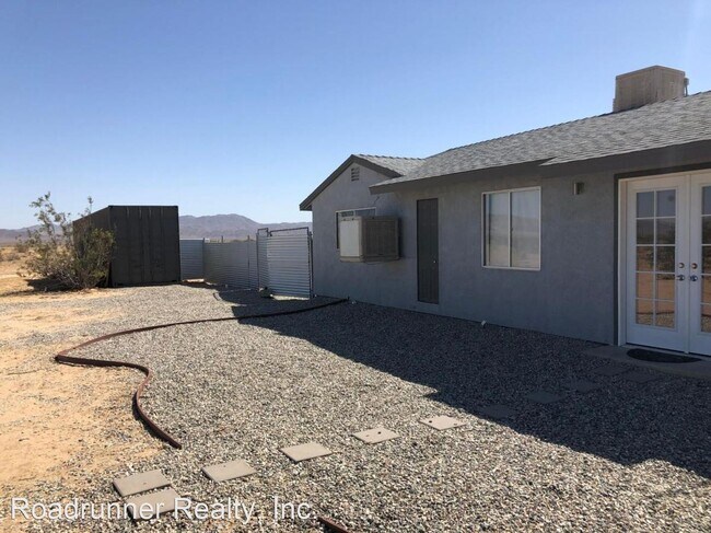 Building Photo - 2 br, 1 bath House - 85011 Amboy Rd