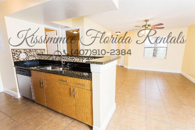 Building Photo - 3028 PARKWAY BLVD. #205 KISSIMMEE FL 34747