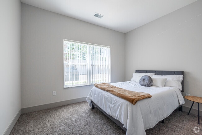 2BR, 2BA - 1,087SF - The Shoreline - Second Bedroom - Mona Shores Flats