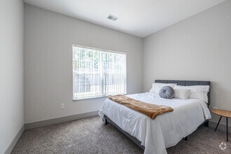 2BR, 2BA - 1,087SF - The Shoreline - Second Bedroom - Mona Shores Flats