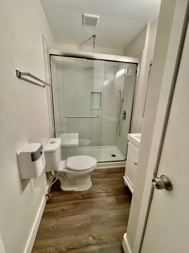 Foto del edificio - 547 66th St