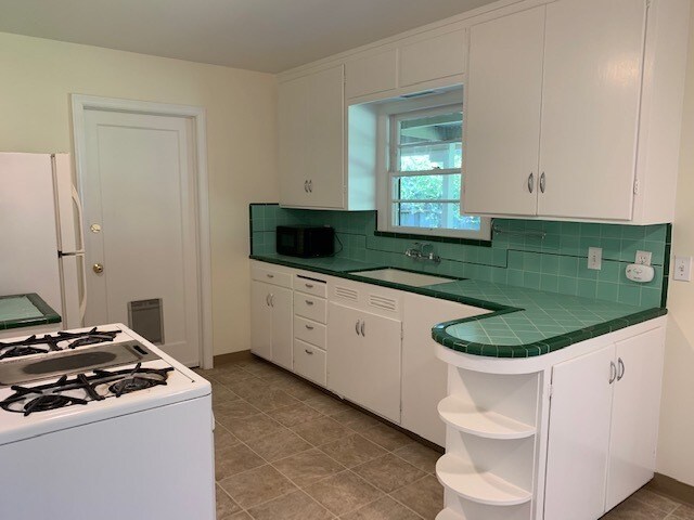 Foto del edificio - Cozy two bedroom home in Junior College area!