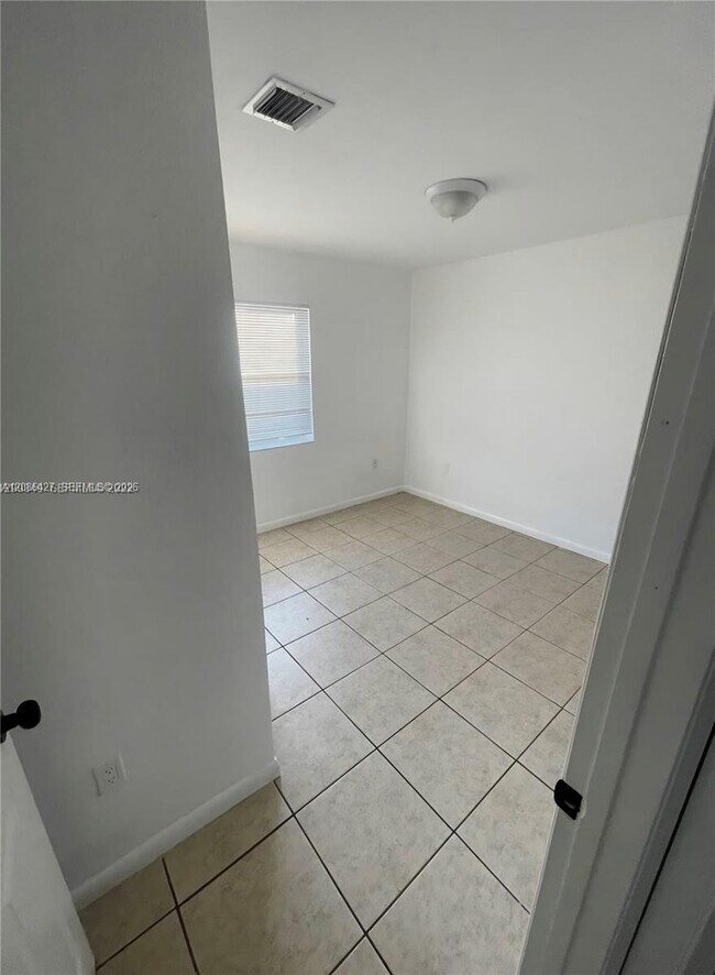 Building Photo - 2150 NW 65th St