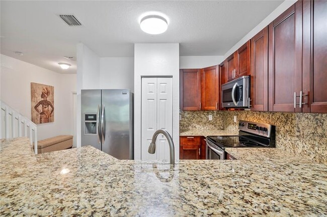 Building Photo - 3664 NW 29th Ct