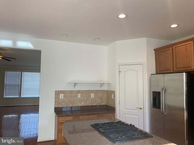 Building Photo - 9793 Corbett Pl