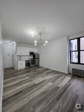 Building Photo - East 35th Street