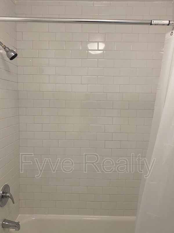 Foto del edificio - 1801 Wilder Pl