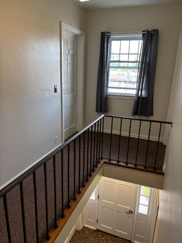 Foto del edificio - 142 Riverview Dr