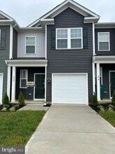 Building Photo - 262 Baker Dr