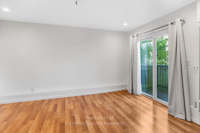 Building Photo - 415 7th Ave