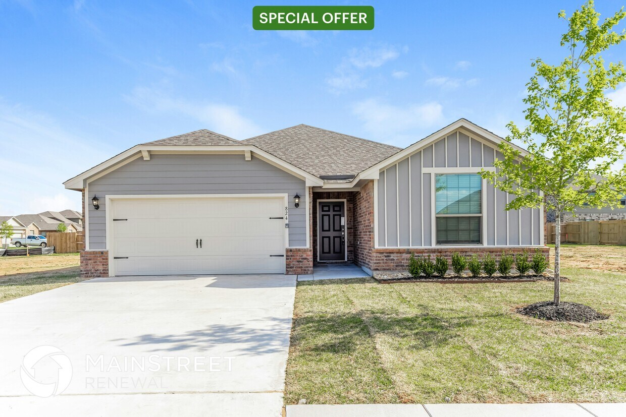 Foto principal - 824 NW 6th St