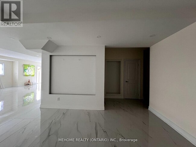 Building Photo - 51 Bridgepointe Ct