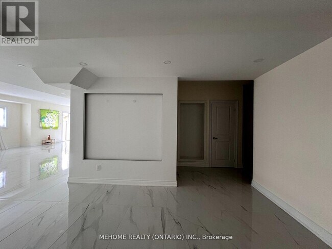 Photo du bâtiment - 51 Bridgepointe Ct