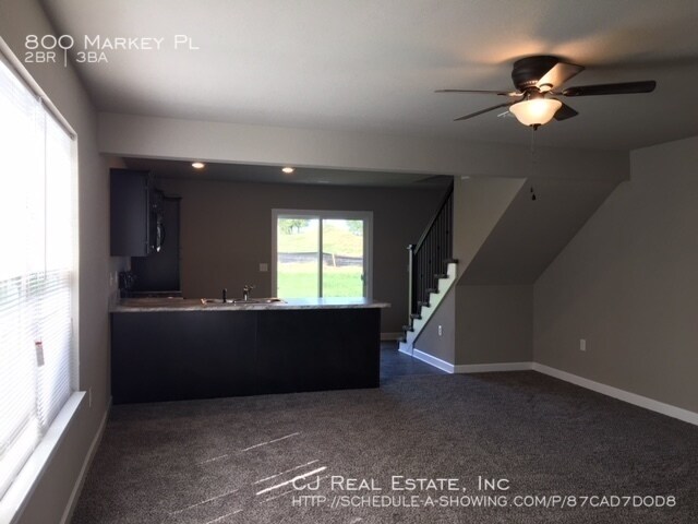 Building Photo - 800 Markey Pl